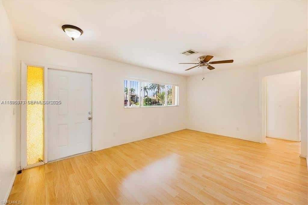 915 20th St, Cape Coral, photo 4