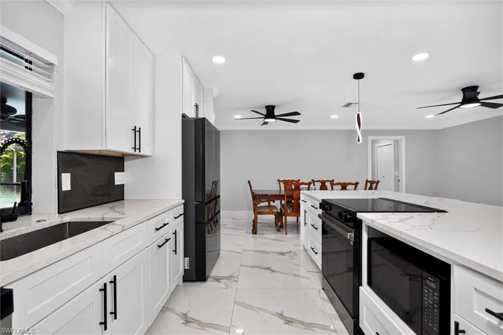 1504 Beechwood Trl, Fort Myers, photo 5