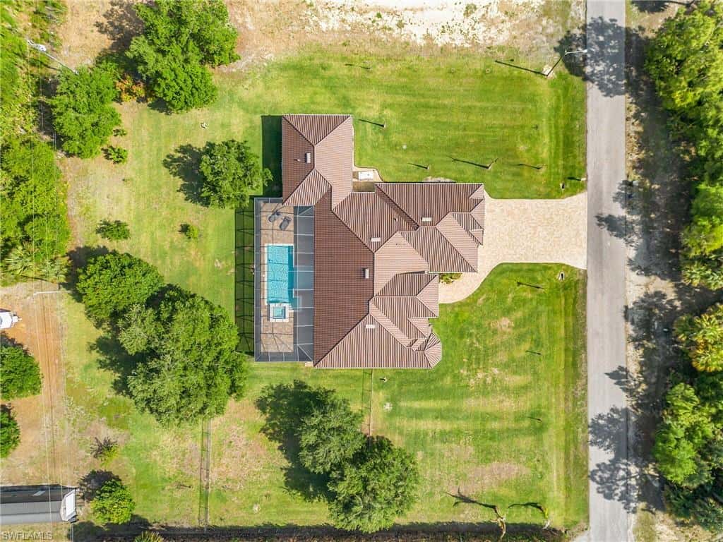 413 Edison Ave, Lehigh Acres, photo 34