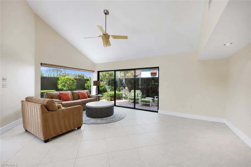 529 Bay Villas Ln, Naples, photo 6