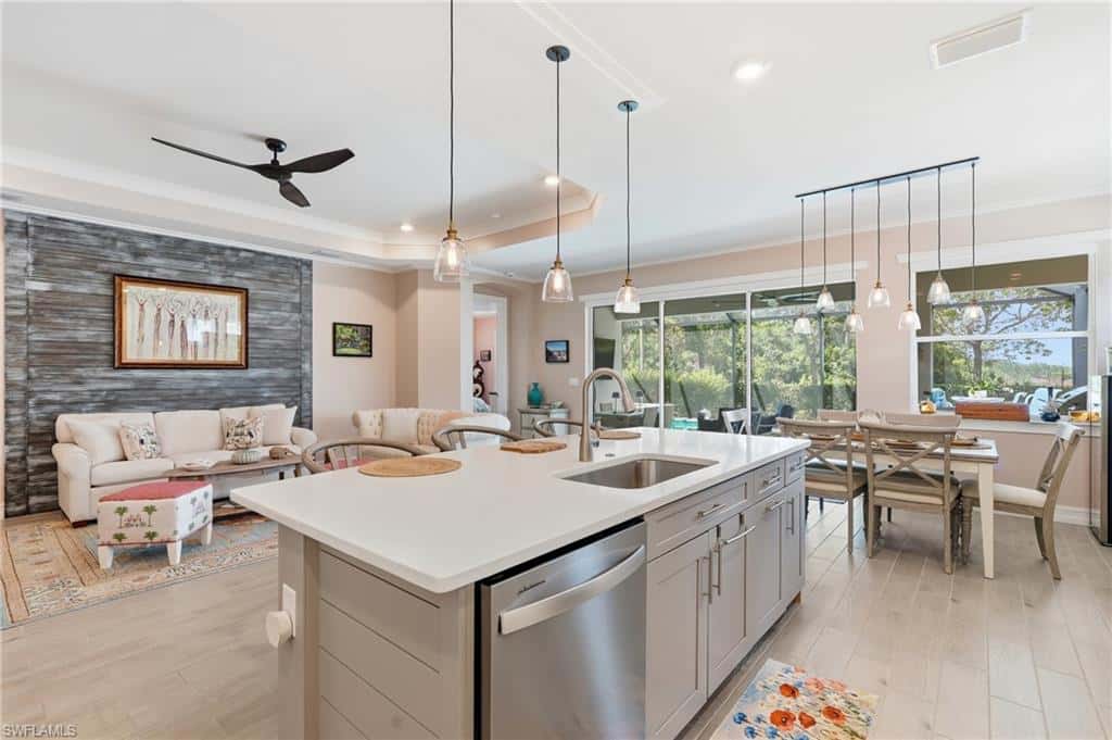 28113 Seasons Tide Ave, Bonita Springs, photo 6
