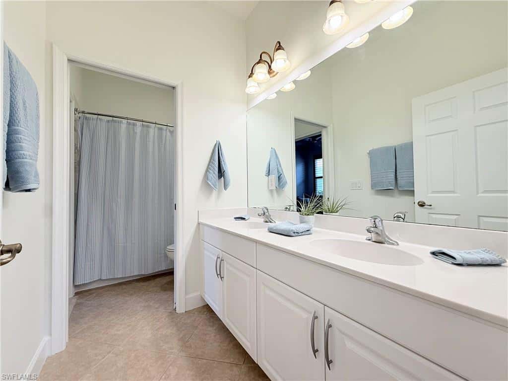 7903 Founders Cir, Naples, photo 27