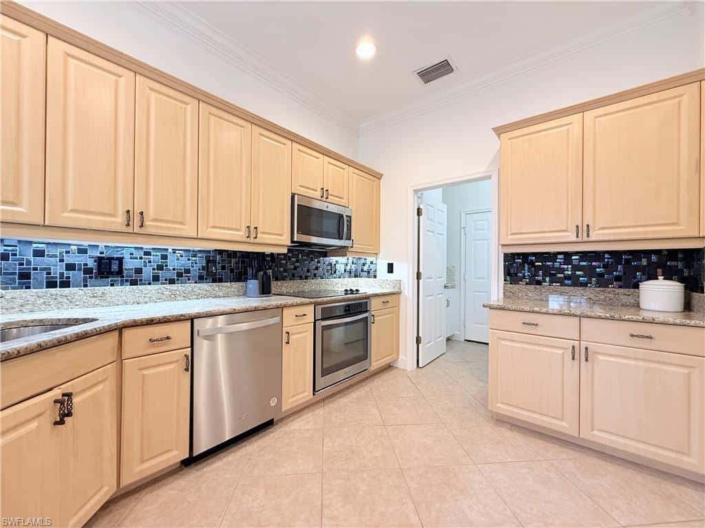 7903 Founders Cir, Naples, photo 7