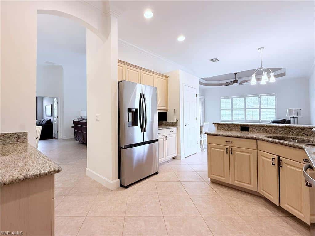 7903 Founders Cir, Naples, photo 9