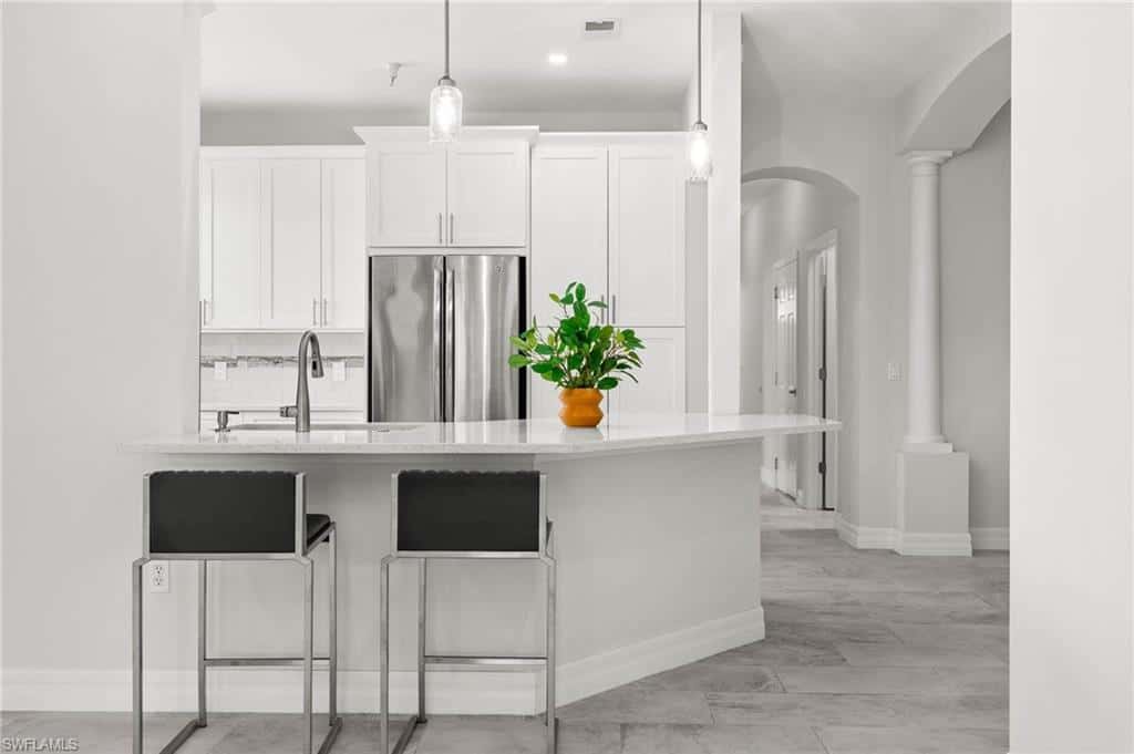 14105 Winchester Ct #504, Naples, photo 5