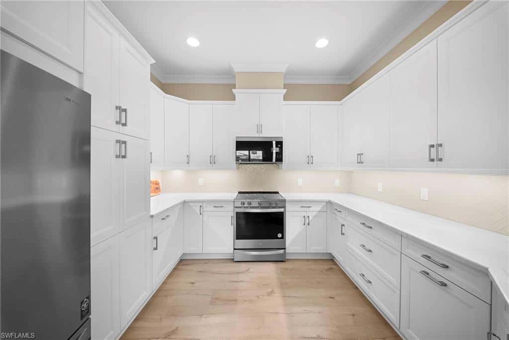 8924 Yucatan Ct, Naples, photo 17