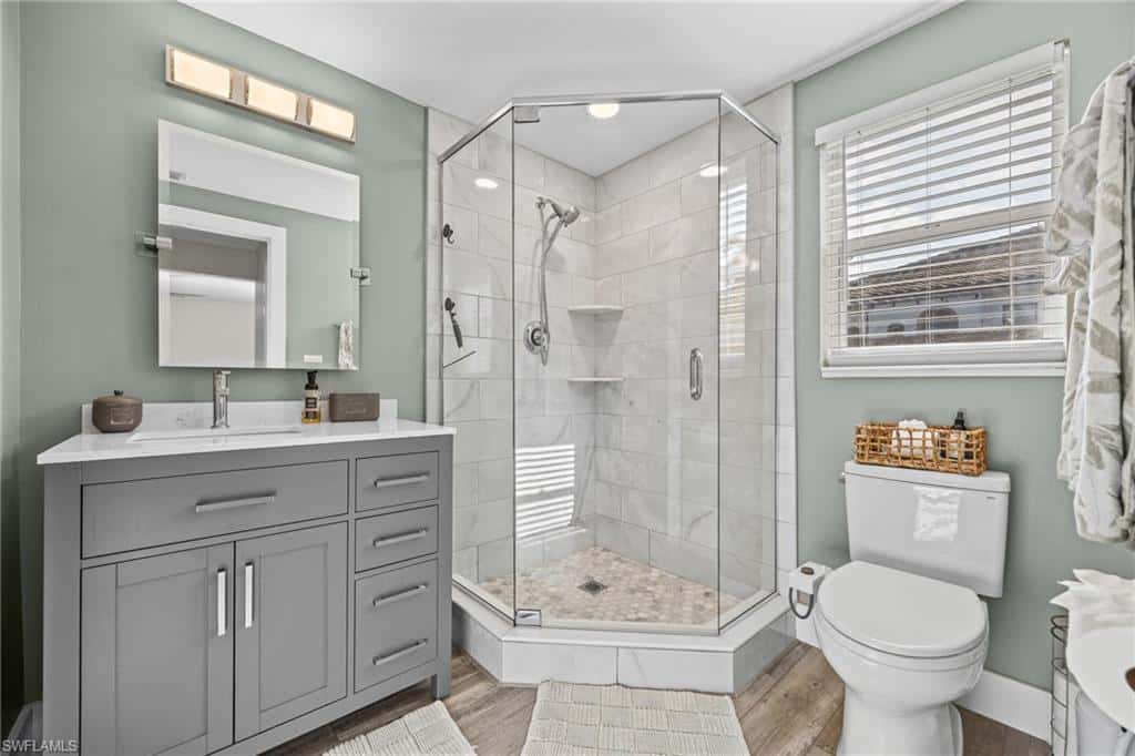 1223 Biltmore Dr, Fort Myers, photo 24