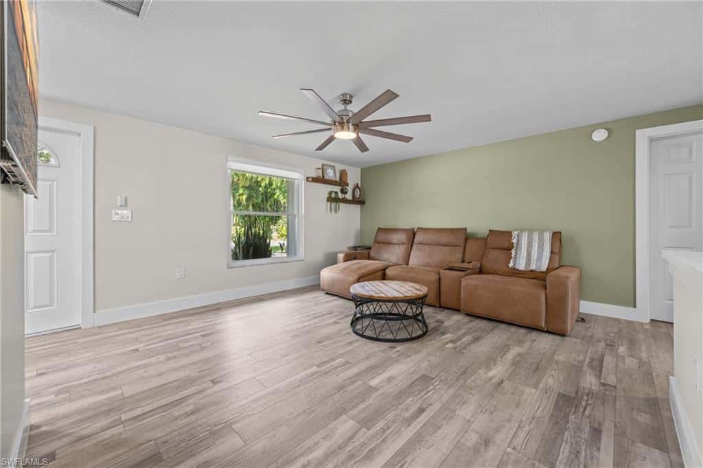 1223 Biltmore Dr, Fort Myers, photo 10