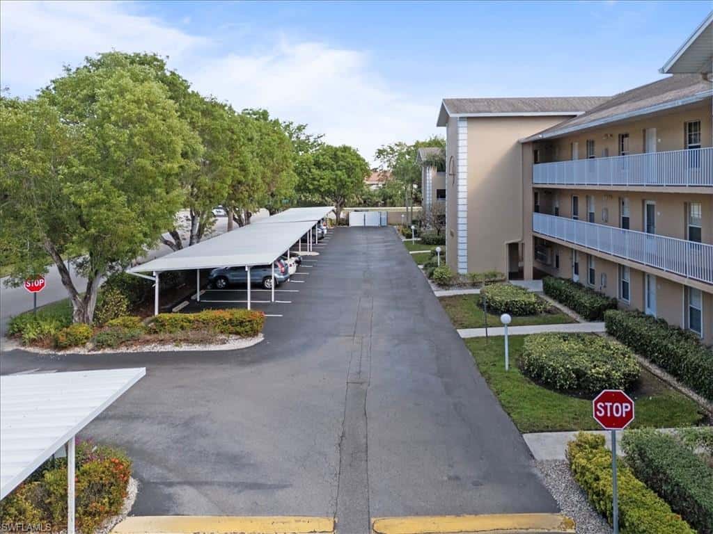 9660 Victoria Ln #206, Naples, photo 20