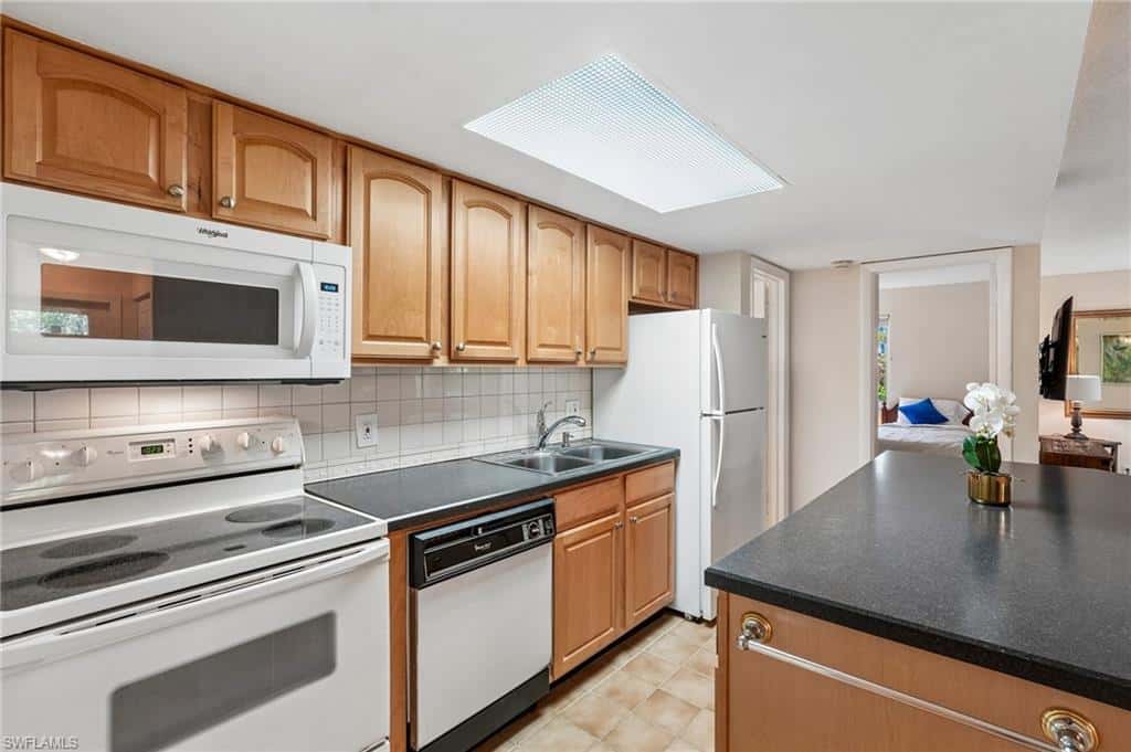 248 Palm Dr #5, Naples, photo 9