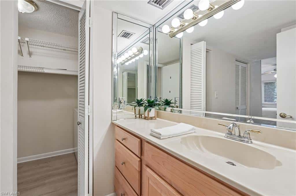 248 Palm Dr #5, Naples, photo 25