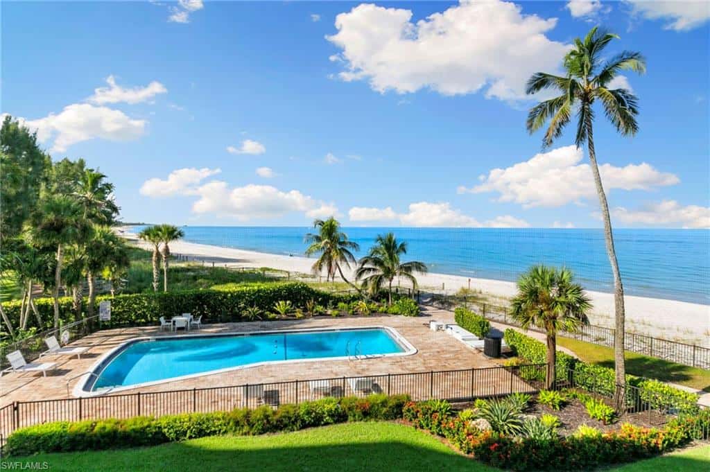 2121 Gulf Shore Blvd #203, Naples, photo 23