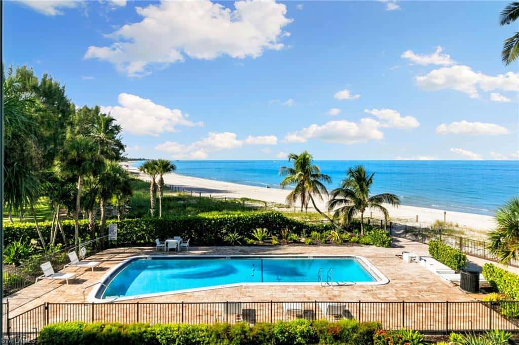 2121 Gulf Shore Blvd #203, Naples, photo 24