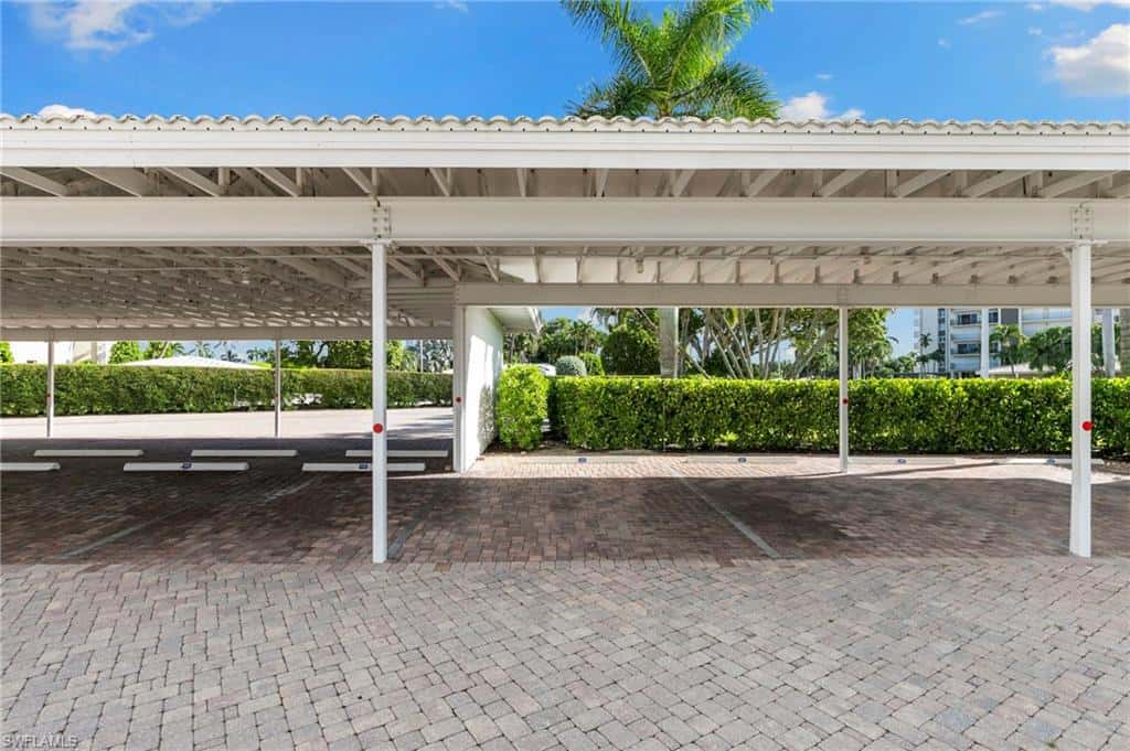 2121 Gulf Shore Blvd #203, Naples, photo 30