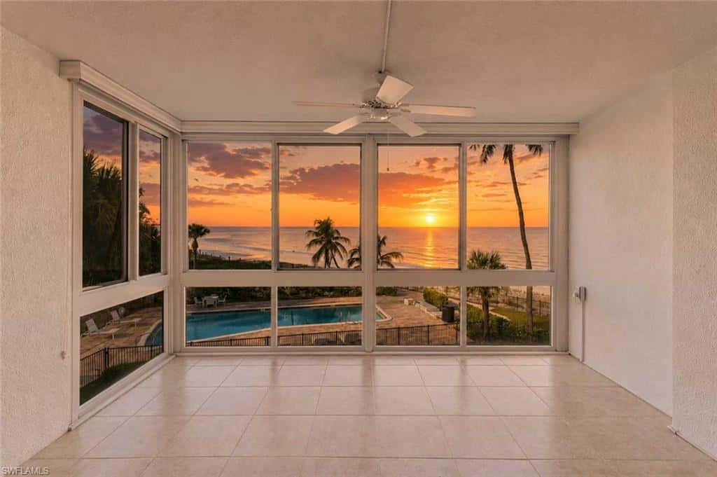 2121 Gulf Shore Blvd #203, Naples, photo 8