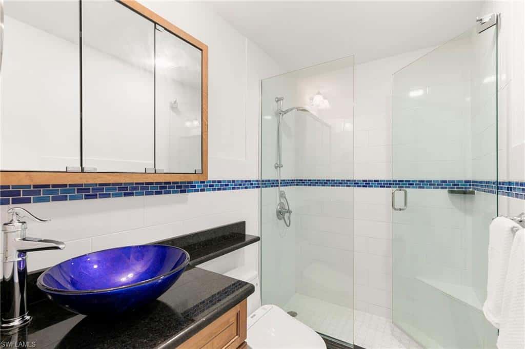 2121 Gulf Shore Blvd #203, Naples, photo 21