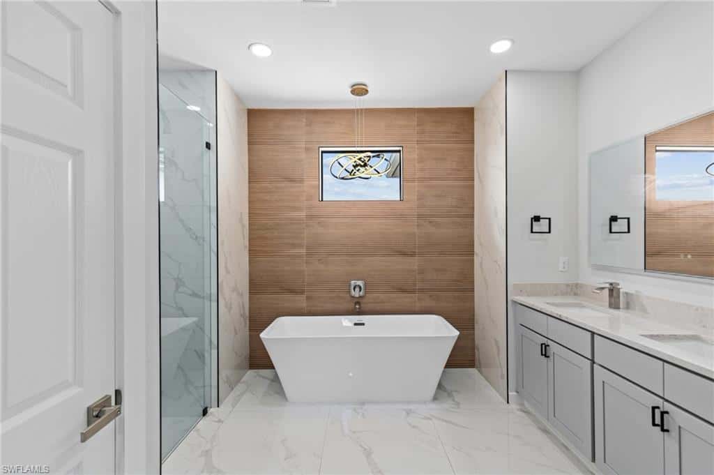 3921 40th Ln, Cape Coral, photo 5
