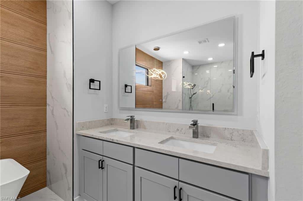 3921 40th Ln, Cape Coral, photo 19