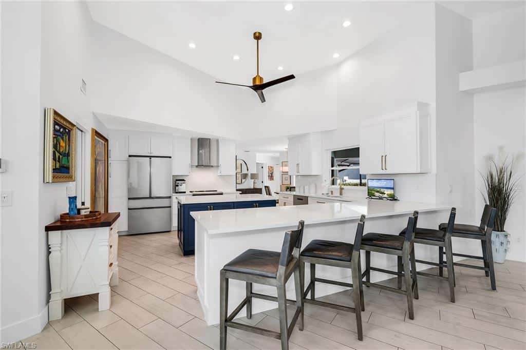 1276 Treasure Ct, Marco Island, photo 5