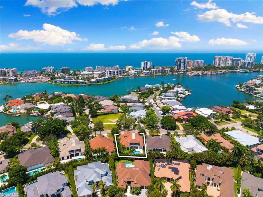 3280 Crayton Rd, Naples, photo 39