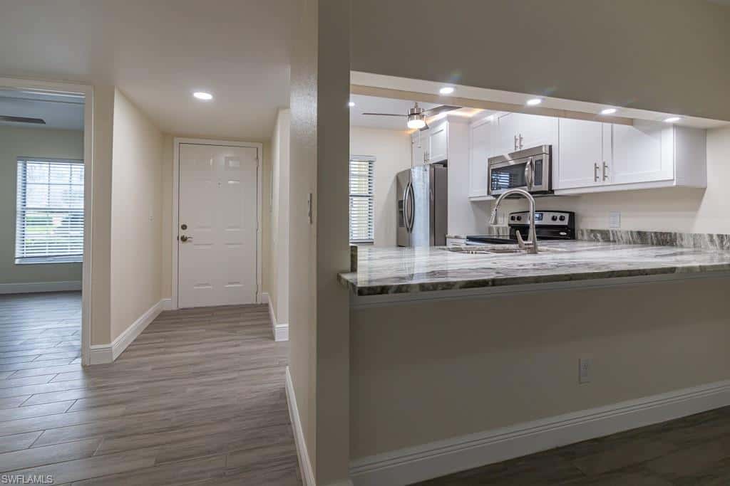 2562 Kings Lake Blvd #102, Naples, photo 5