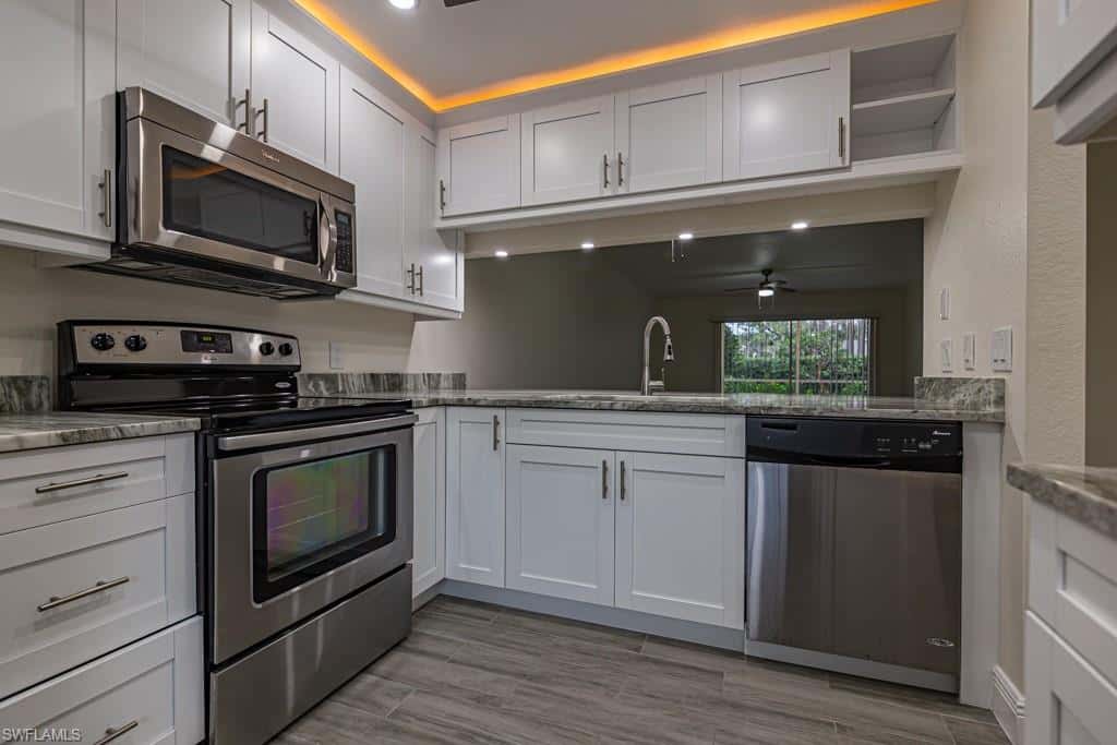 2562 Kings Lake Blvd #102, Naples, photo 11