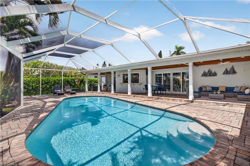 1590 Sandpiper St, Naples, photo 23