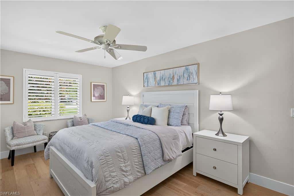 1590 Sandpiper St, Naples, photo 18