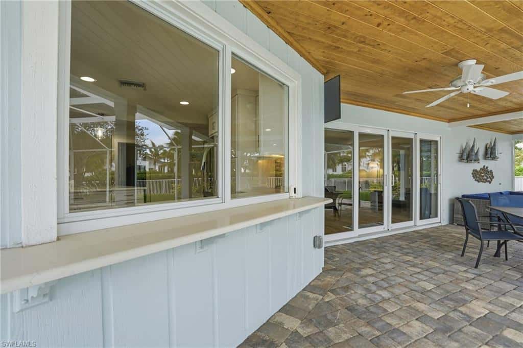 1590 Sandpiper St, Naples, photo 21