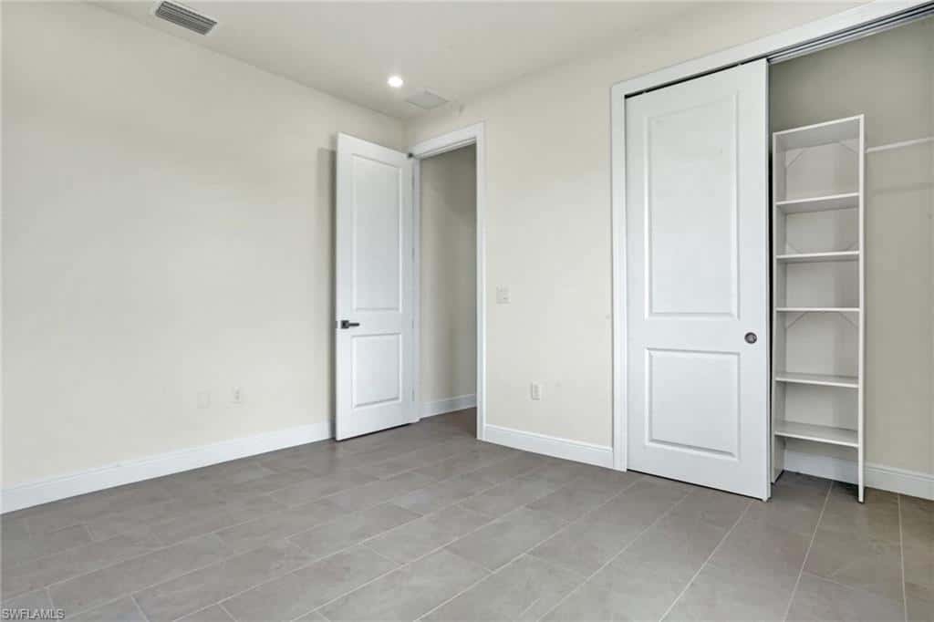 1239 24th Ter, Cape Coral, photo 32