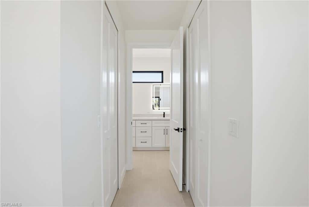 1239 24th Ter, Cape Coral, photo 20