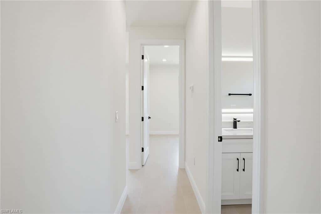 1239 24th Ter, Cape Coral, photo 24