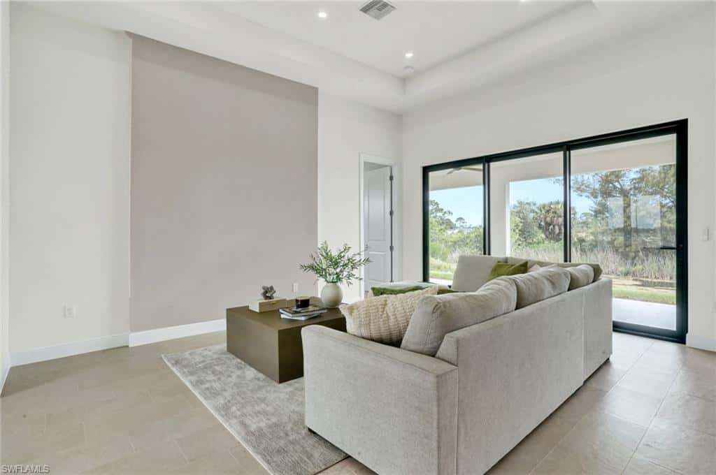 1239 24th Ter, Cape Coral, photo 14