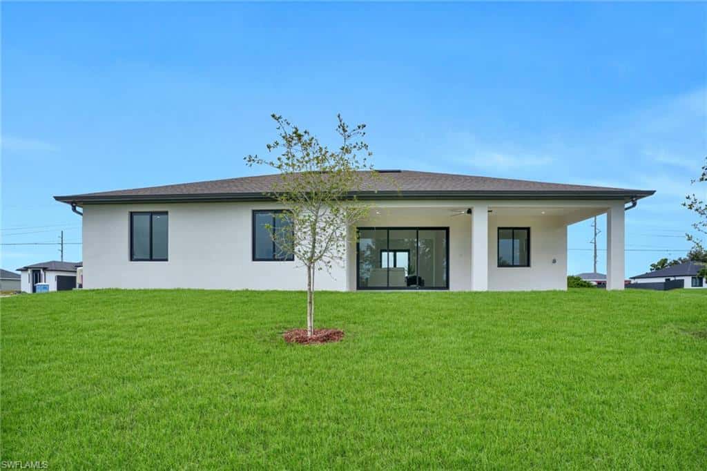 1239 24th Ter, Cape Coral, photo 41