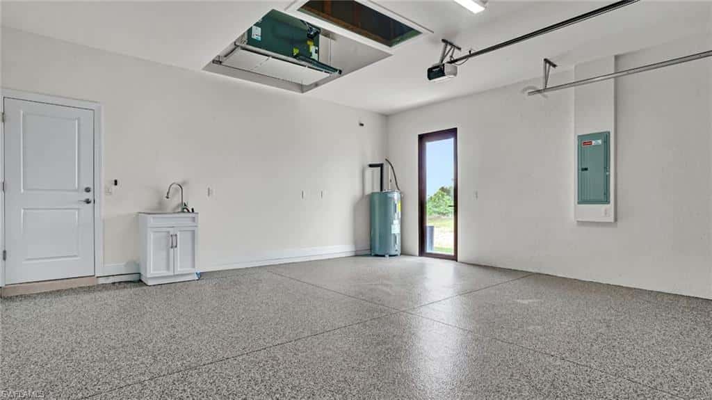 1239 24th Ter, Cape Coral, photo 35