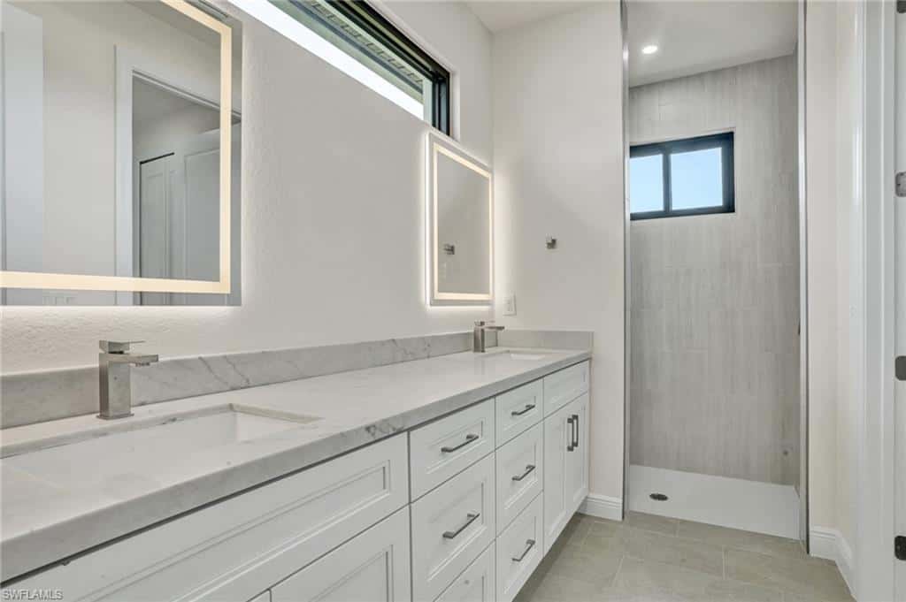 1239 24th Ter, Cape Coral, photo 21