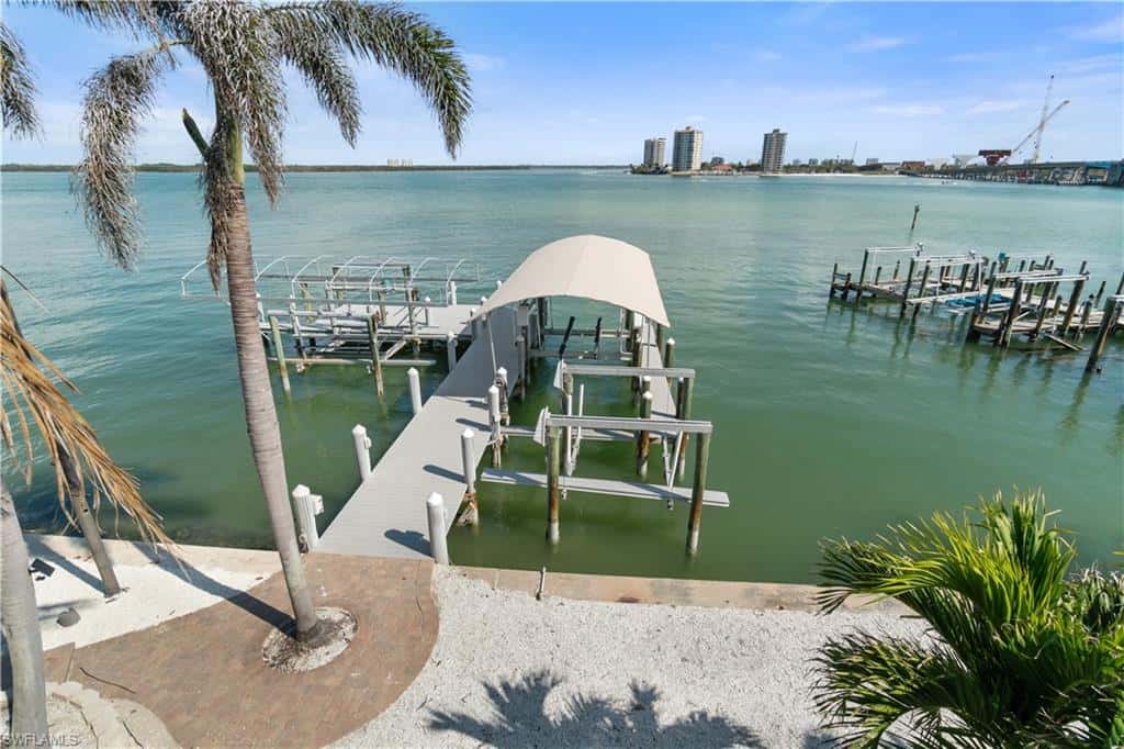 160 Little Carlos Ln, Fort Myers Beach, photo 6