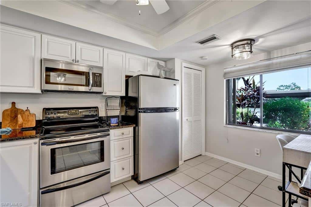 7340 Saint Ives Way #3102, Naples, photo 6