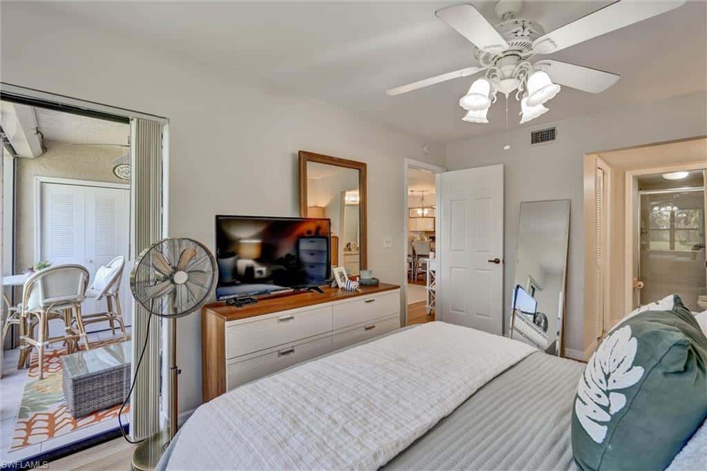 7340 Saint Ives Way #3102, Naples, photo 24