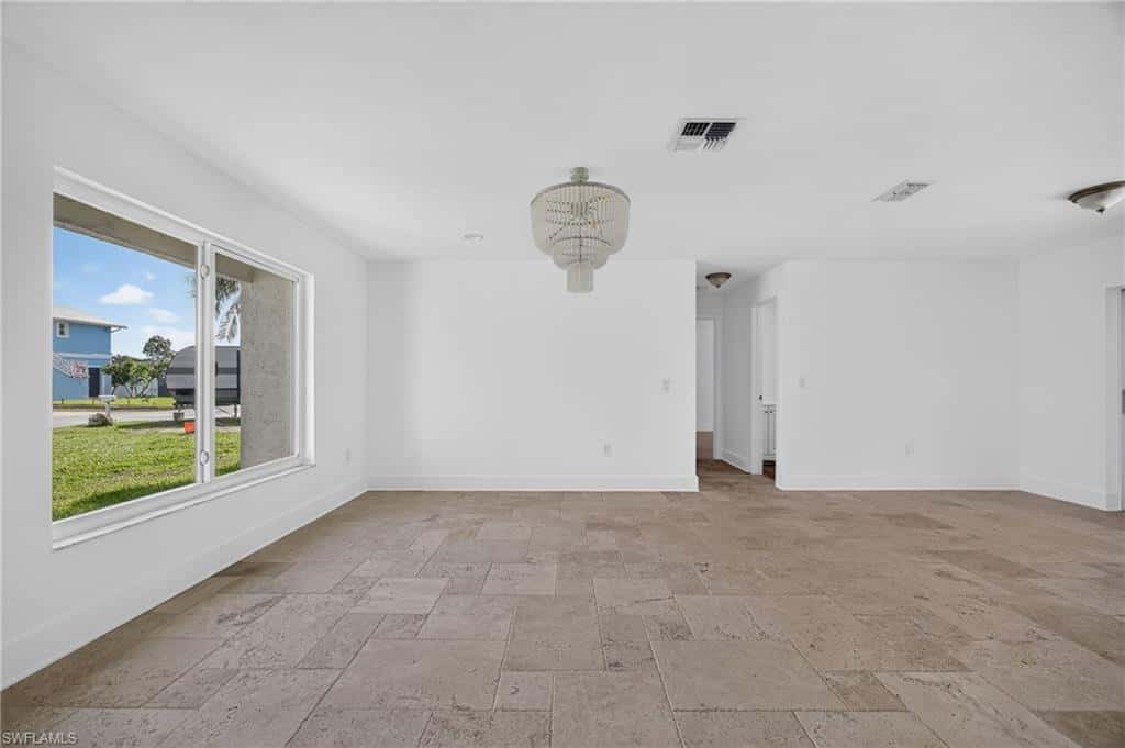 6049 Perthshire Ln, Fort Myers, photo 5