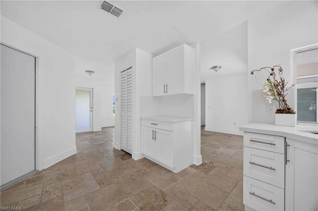 6049 Perthshire Ln, Fort Myers, photo 14