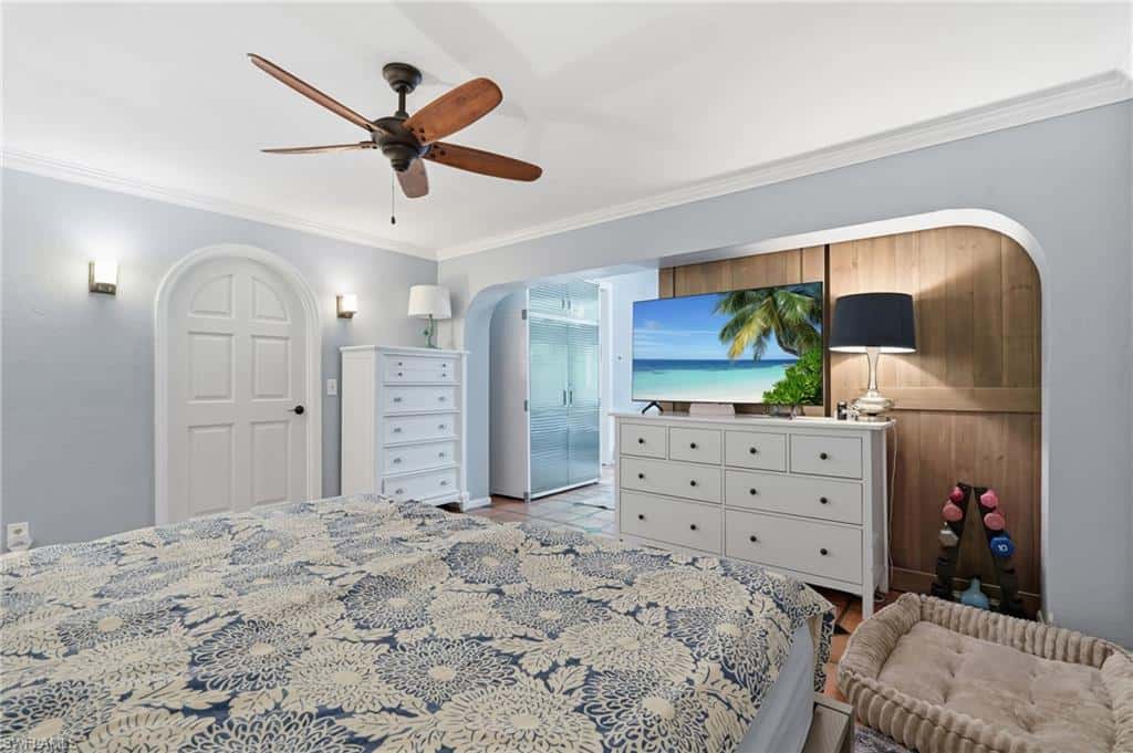 4561 Beechwood Lake Dr, Naples, photo 12