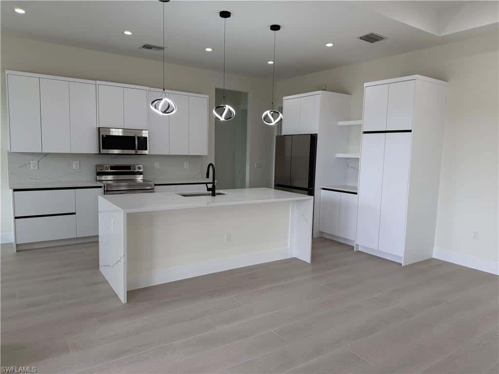 3806 60th Ave, Naples, photo 8