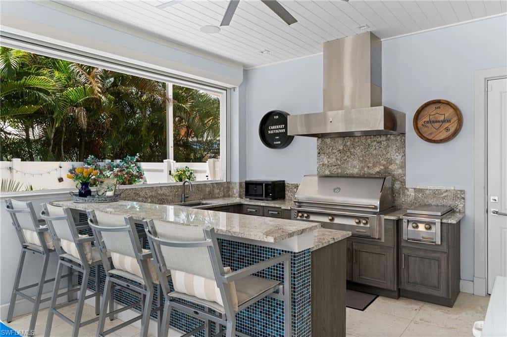 665 10th St, Naples, photo 7