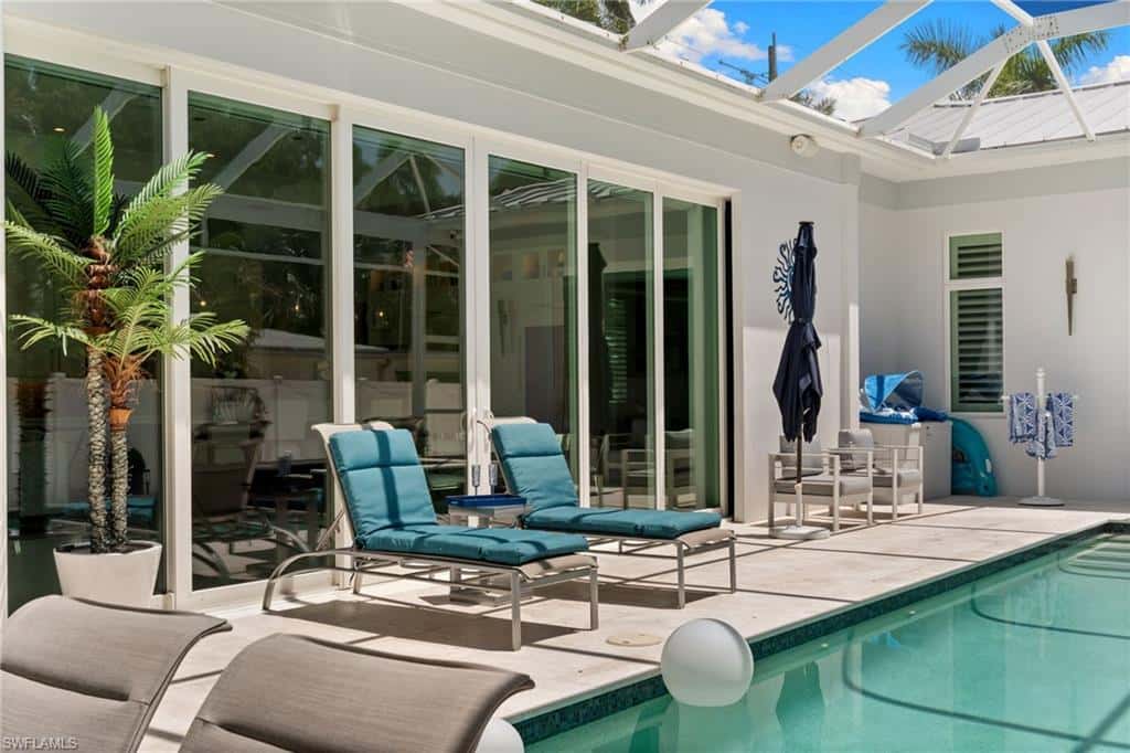665 10th St, Naples, photo 37