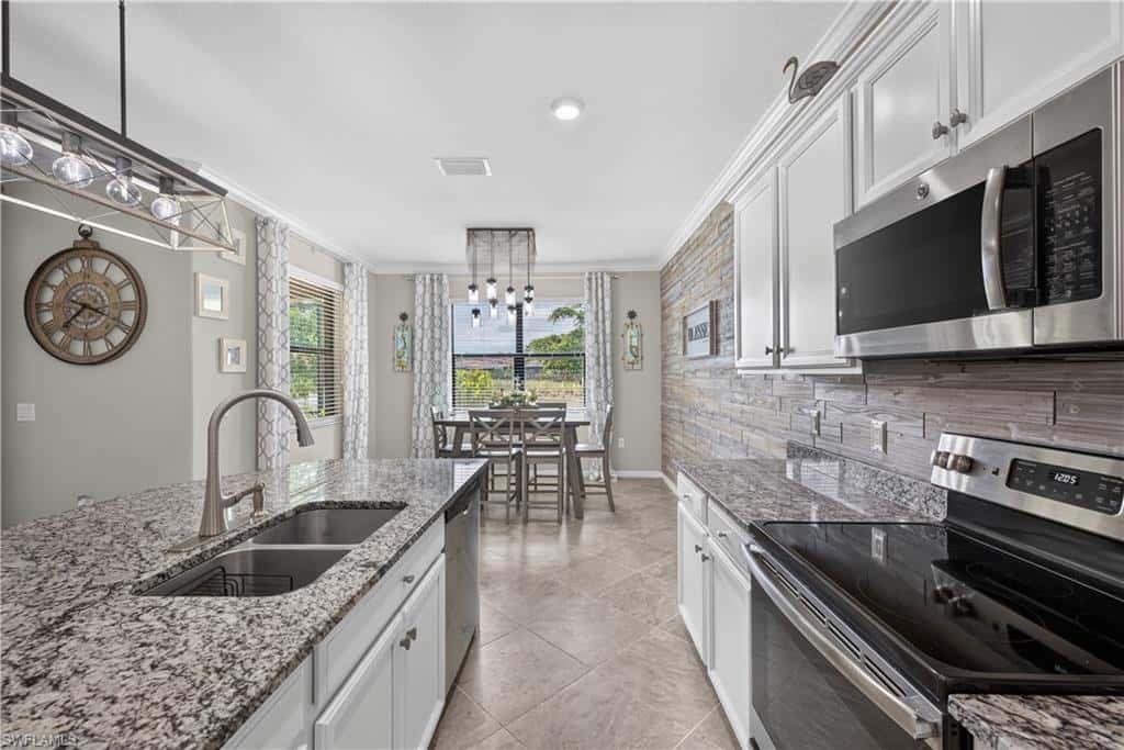 1595 Marton Ct, Naples, photo 9