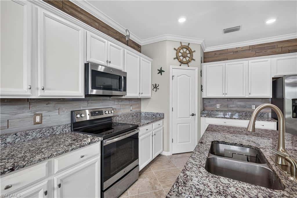 1595 Marton Ct, Naples, photo 10