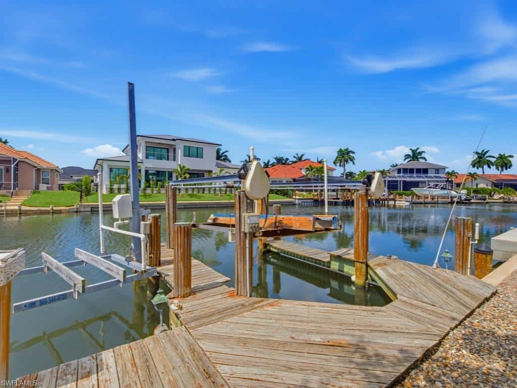 154 Hollyhock Ct, Marco Island, photo 17