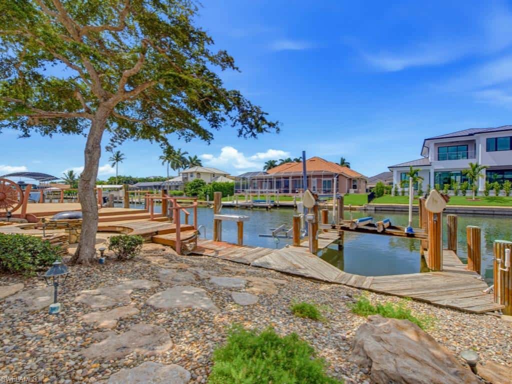 154 Hollyhock Ct, Marco Island, photo 16