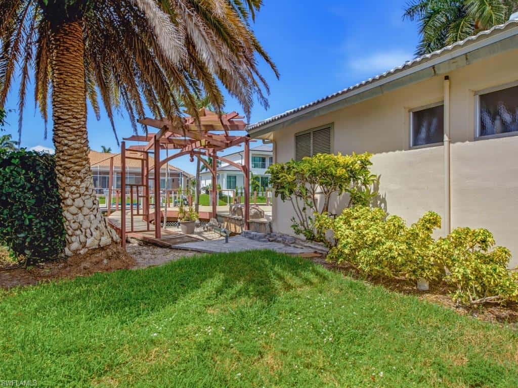 154 Hollyhock Ct, Marco Island, photo 26
